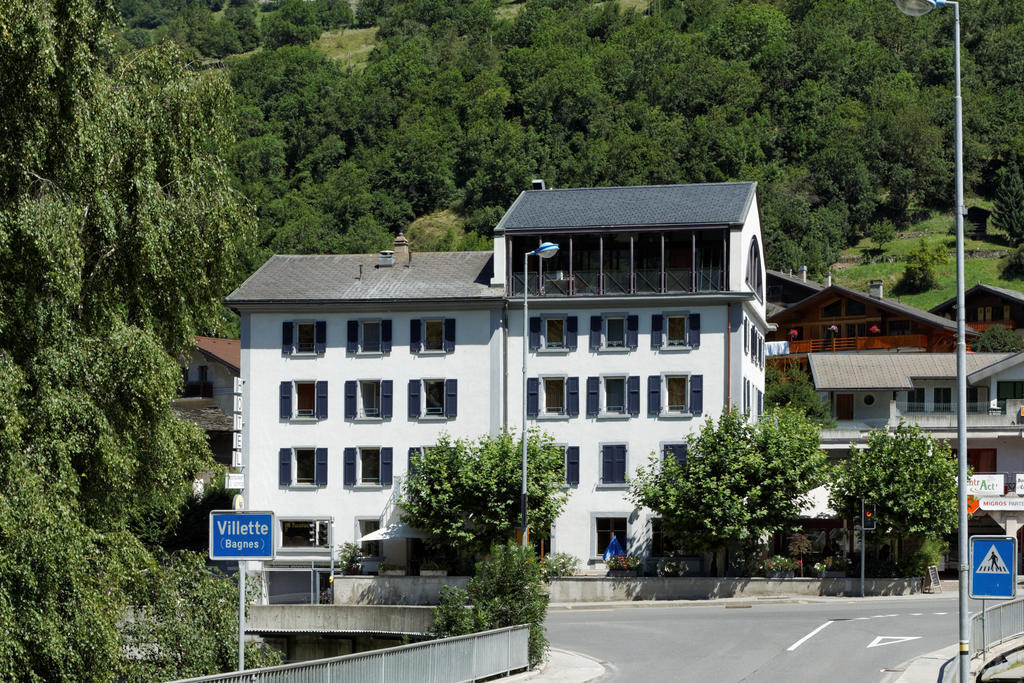 Hotel Restaurant Le Giétroz Le Châble Exterior foto