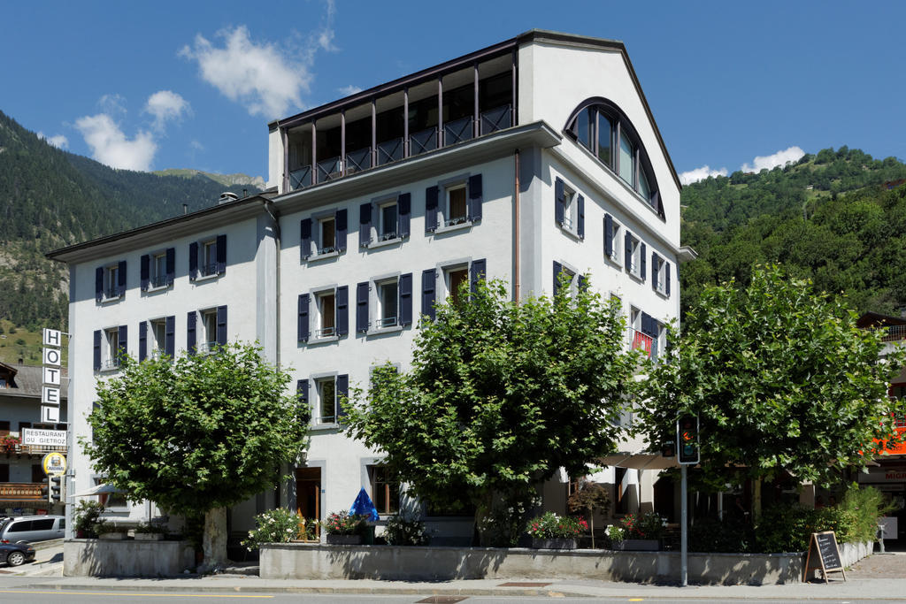 Hotel Restaurant Le Giétroz Le Châble Exterior foto